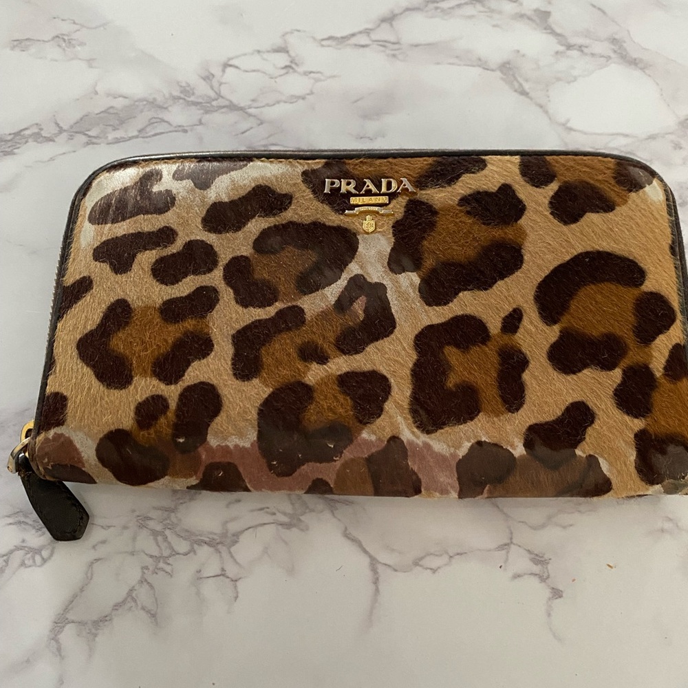 “PRADA Milano” brown Leopard print Wallet